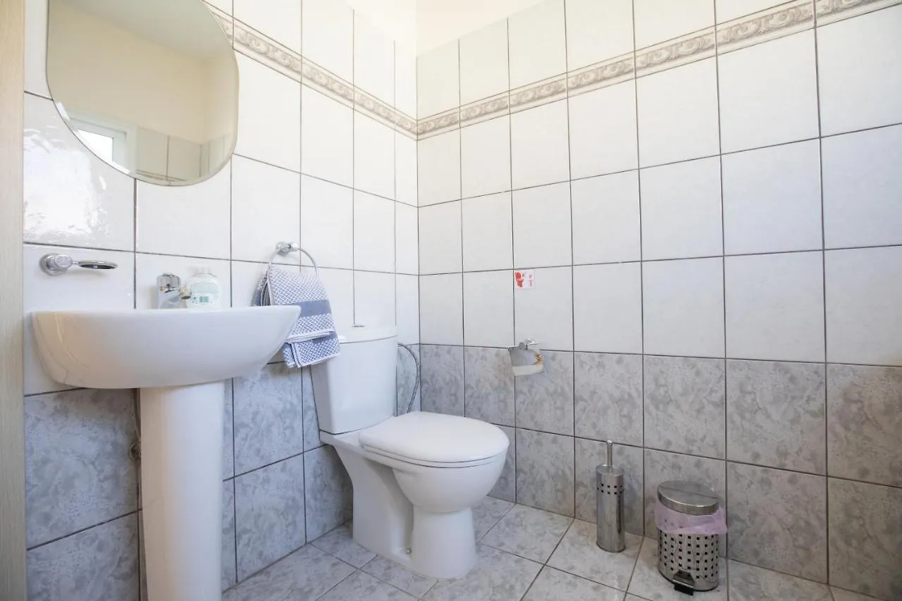 Tranquility 4 Bedroom Villa بروتاراس