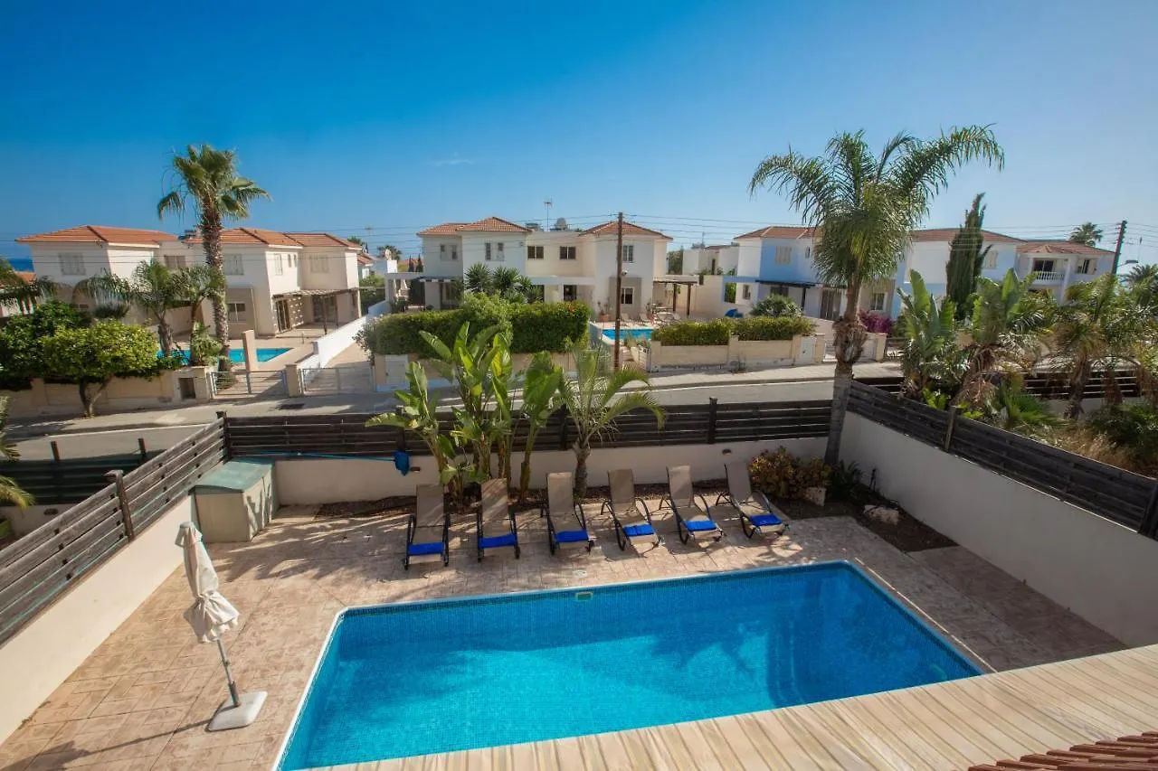 Tranquility 4 Bedroom Villa بروتاراس 0*,  قبرص
