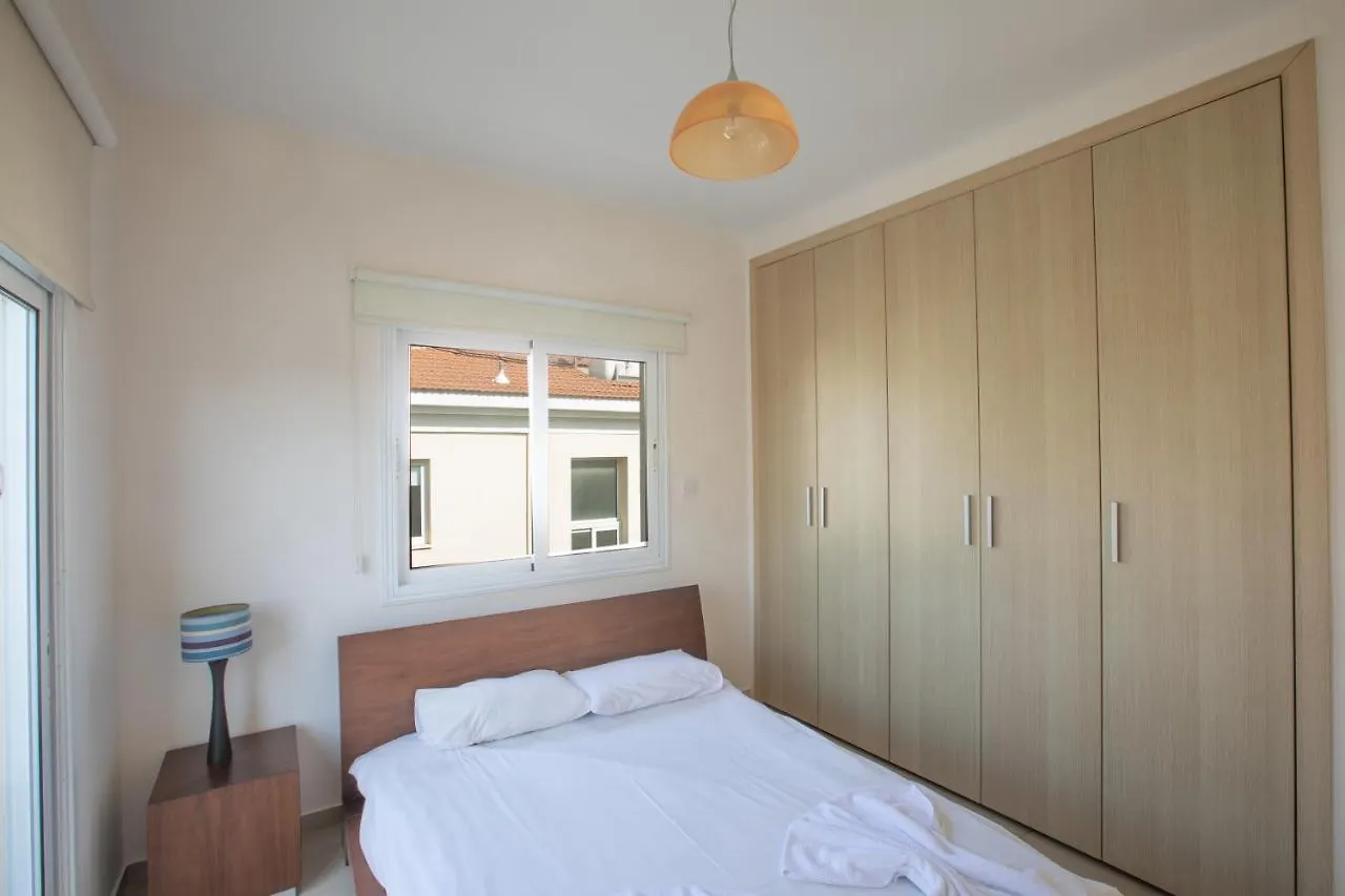 Tranquility 4 Bedroom Villa بروتاراس